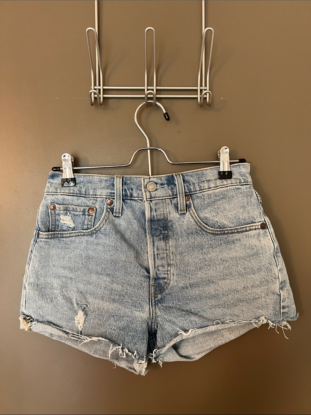 Levi's Women's 501 Original Shorts in Tango Light, Size 26